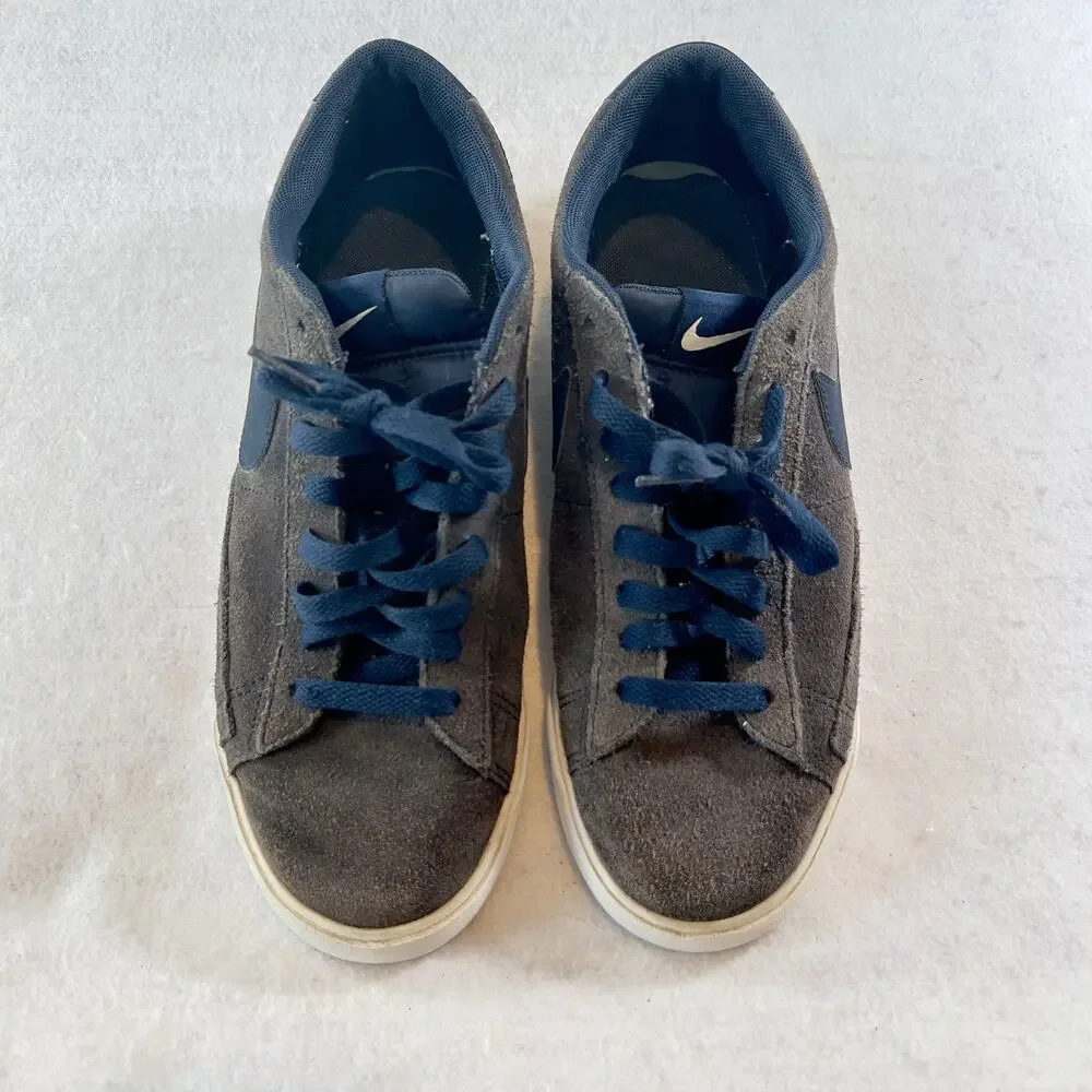 Nike low top
